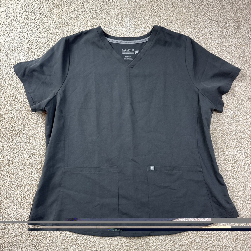 Fabletics Women's 2 Pocket Vital Scrub Top Smoky Gray Grey Size XXL/1X EUC